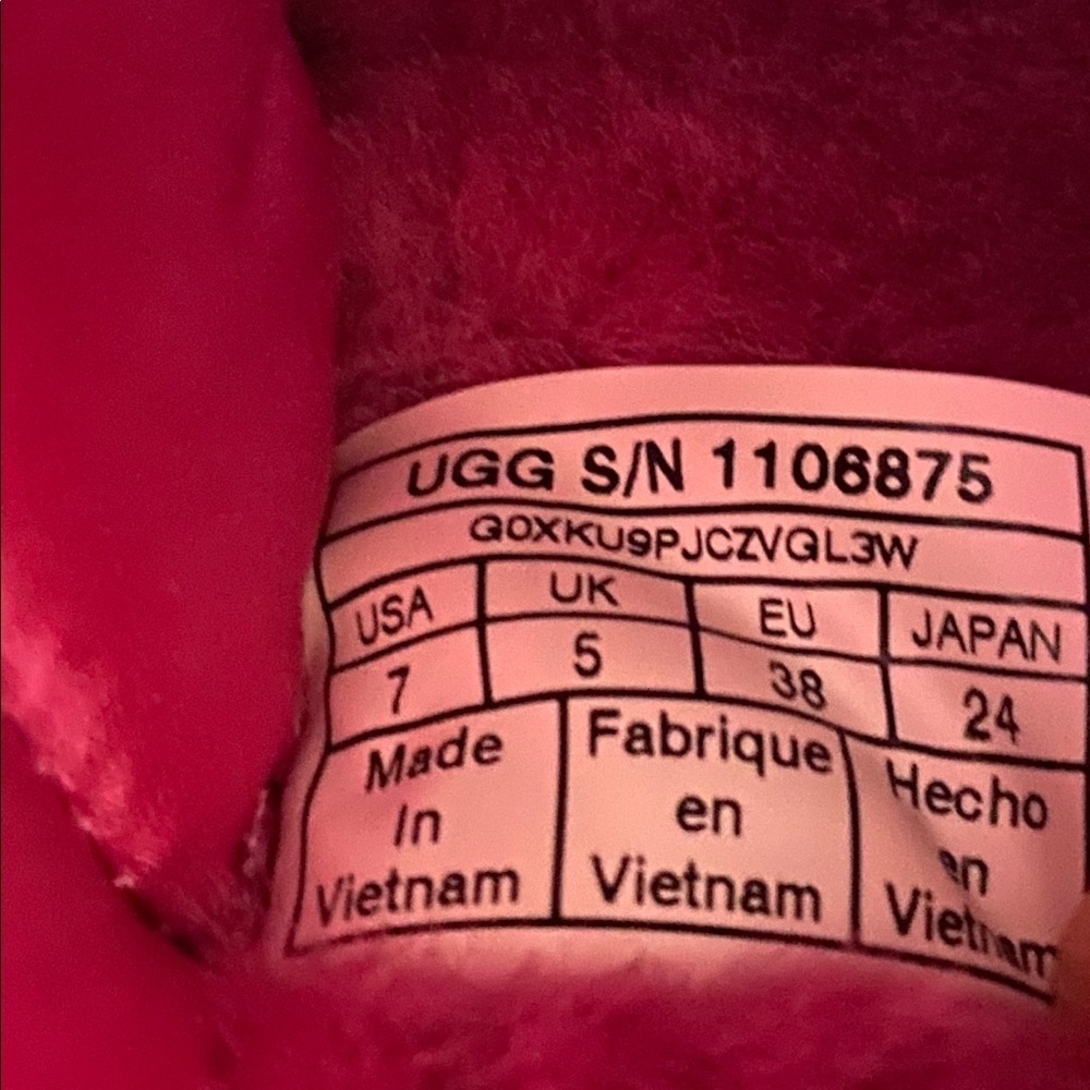 New Ugg Fuchsia Puff Yeah Satin Slides Slippers S… - image 8